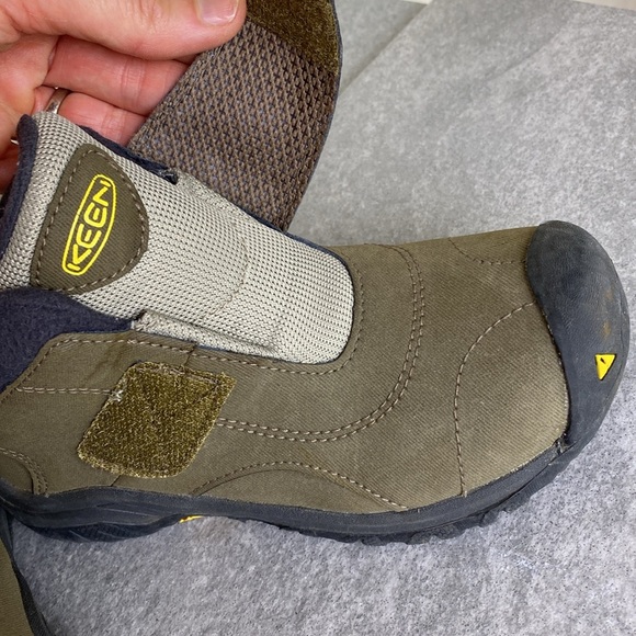 SALE KEEN Size 12 Youth Dry Kootenay Waterproof Insulate Snow Boots Non Marking - Picture 6 of 9